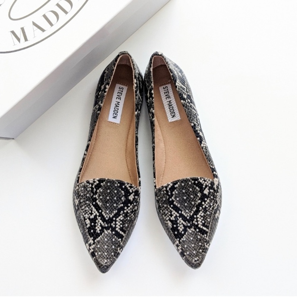 Steve Madden Focus-S Grey Snake Print Flats